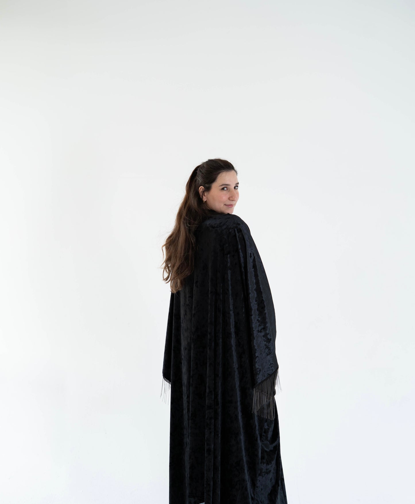 Velvet long kaftan with metal fringes