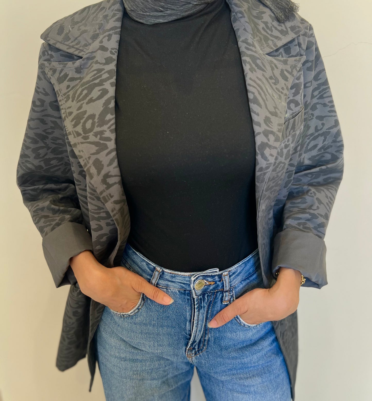 Charcoal grey oversized smooth structured blazer