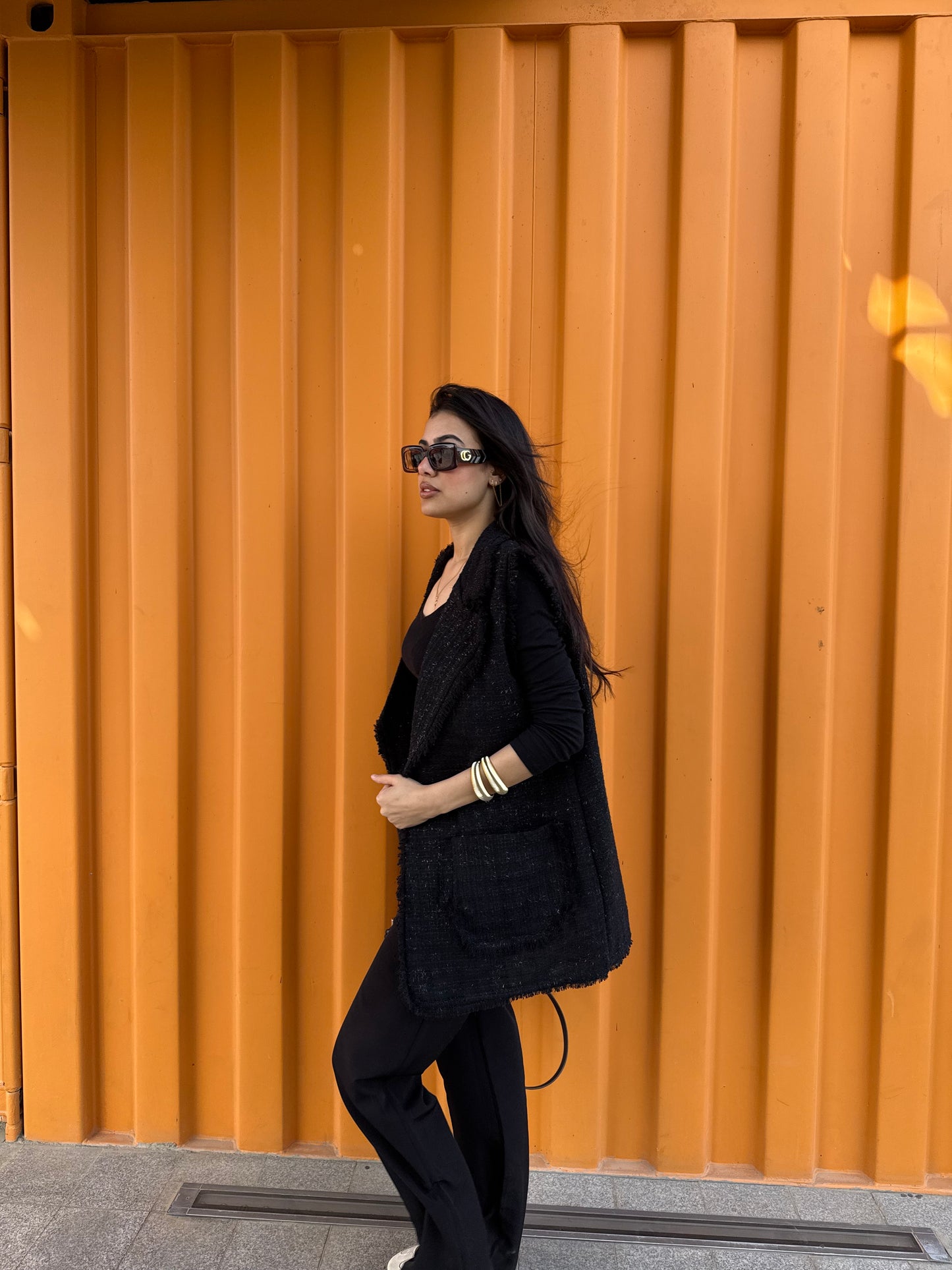 Sleeveless classic black vest