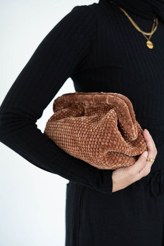 caramel brown crochet clutch