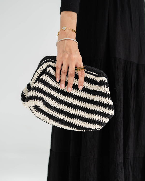 Black & white Crochet Clutch